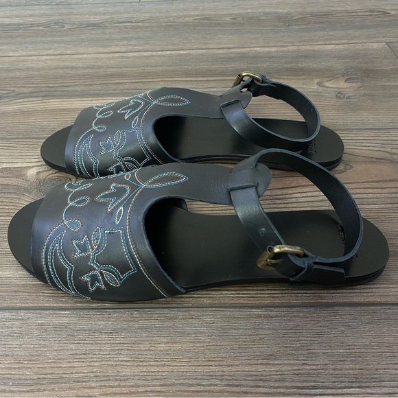 The Great Western Sandal - Picture 2 of 11